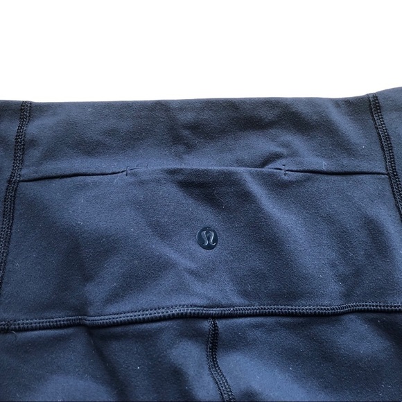 Lululemon Make A Move Navy Tights Side & Back Zip Pocket Size 6 - Picture 7 of 9